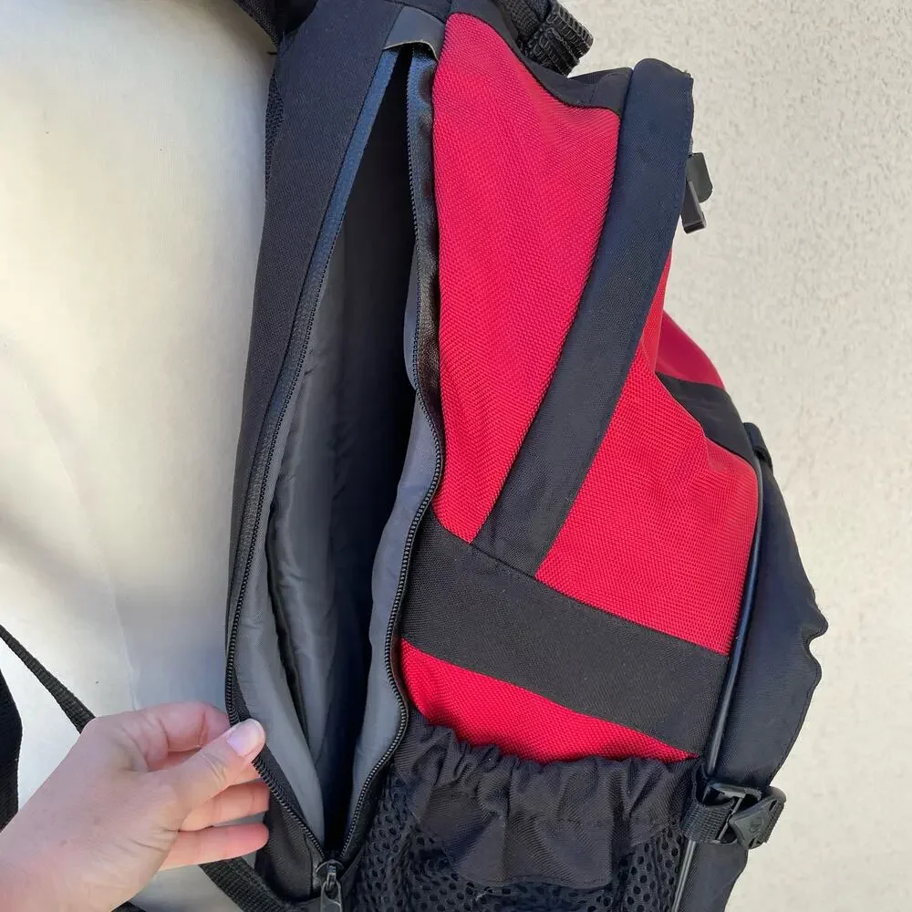 Tamrac Red Black Backpack Camera Bag Laptop Sleeve